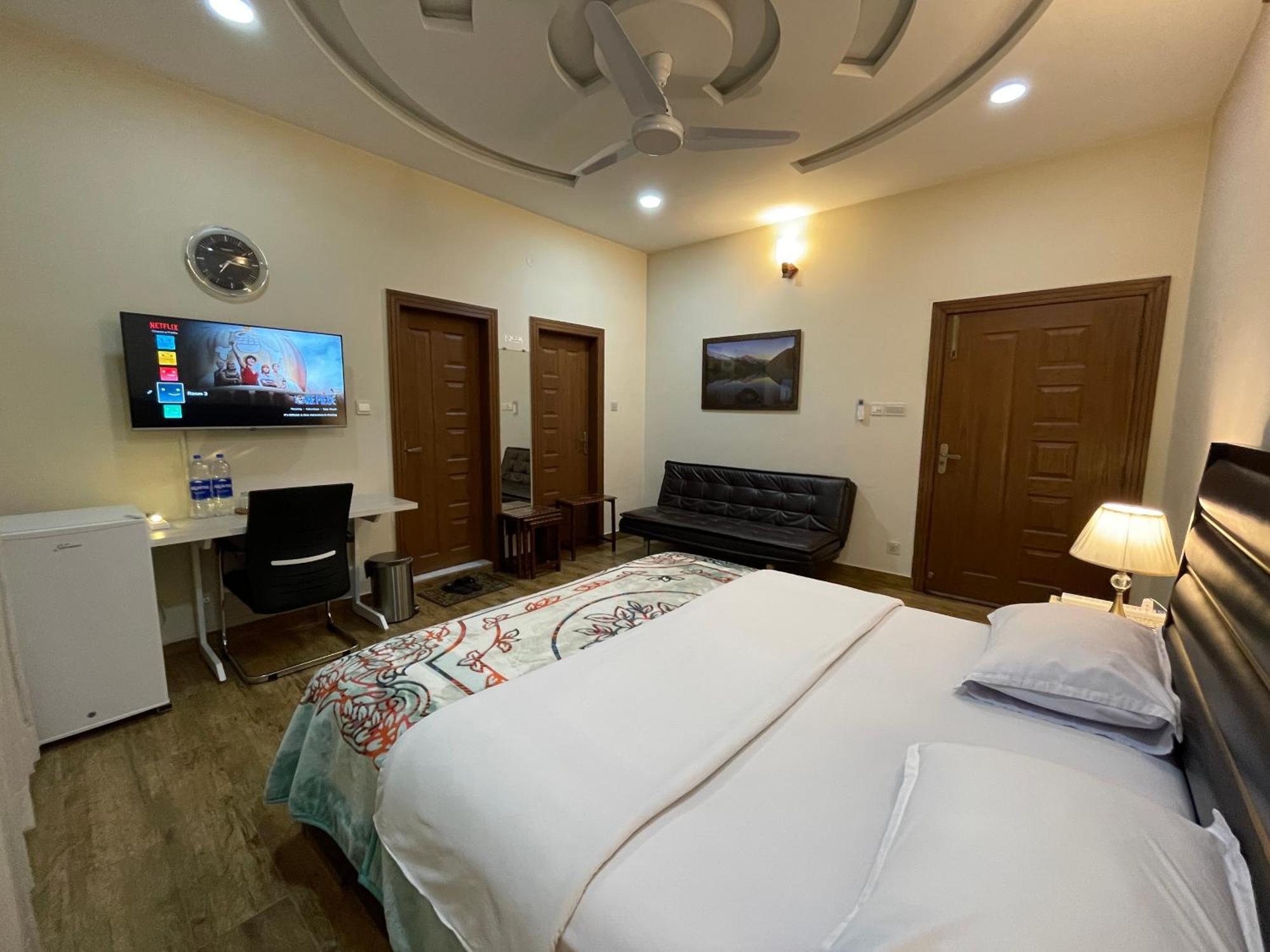 Alpha Guest House Rawalpindi Dış mekan fotoğraf