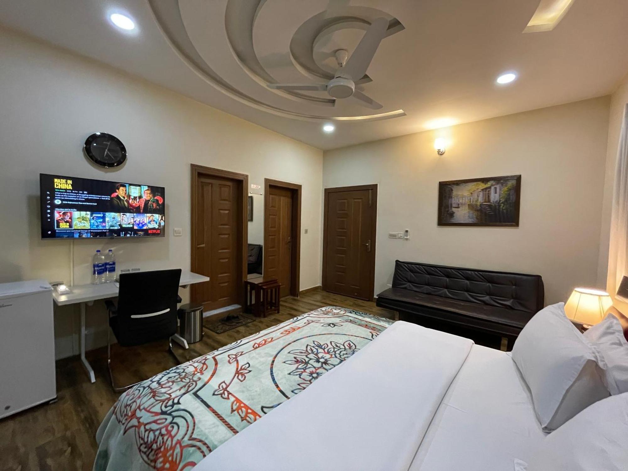 Alpha Guest House Rawalpindi Dış mekan fotoğraf