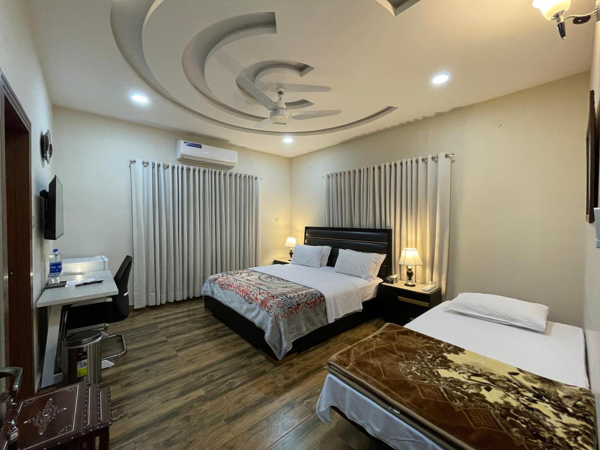 Alpha Guest House Rawalpindi Dış mekan fotoğraf